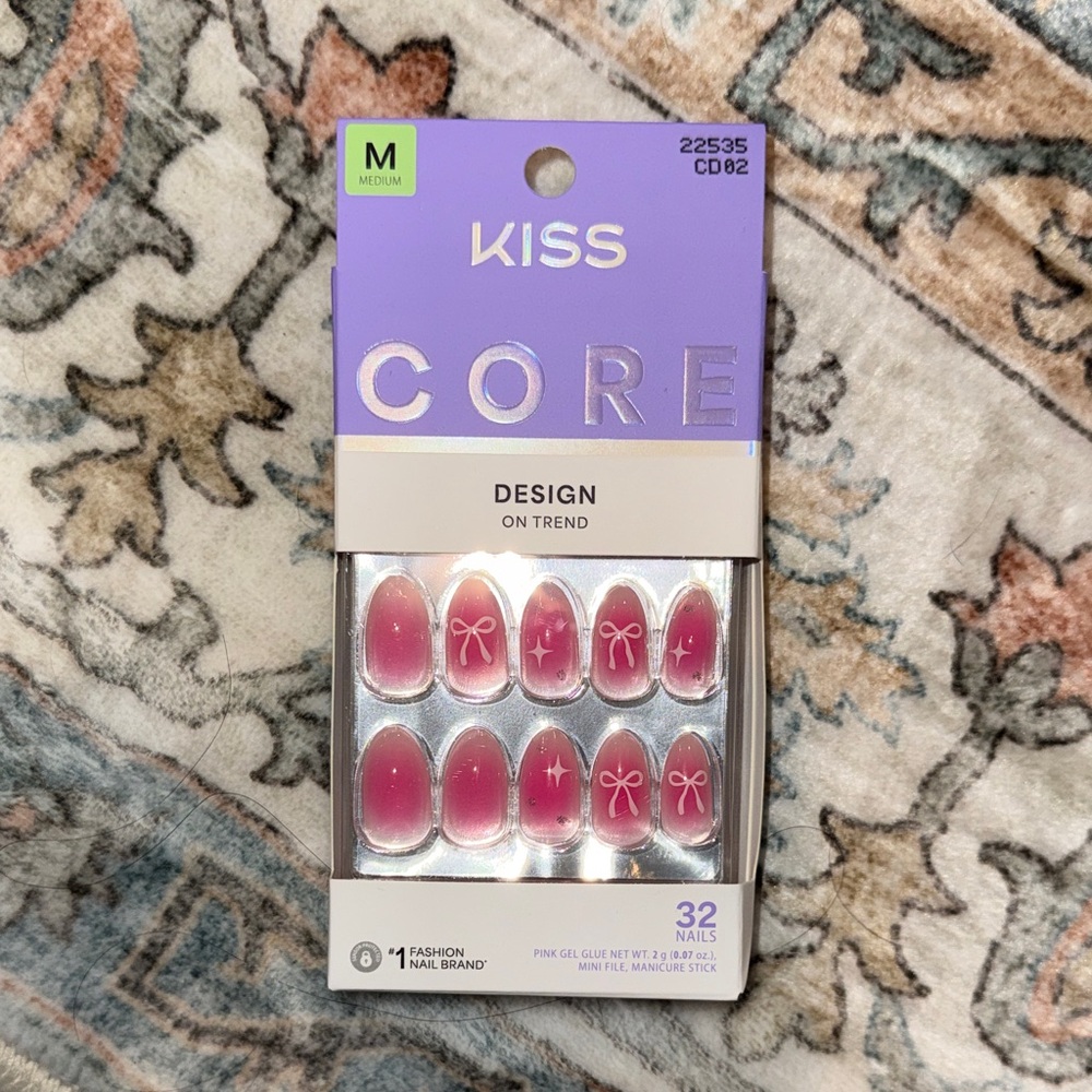 Kiss Core Pink Ombre Press-On Nails